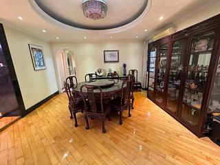 Stubbs Road - Evergreen Villa Block F 03
