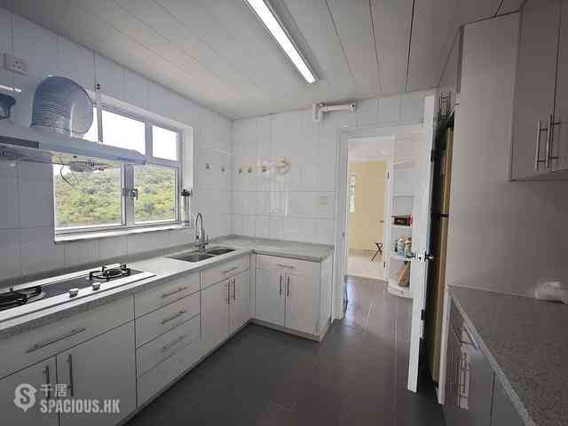 Braemar Hill - Braemar Hill Mansions Block 4 10