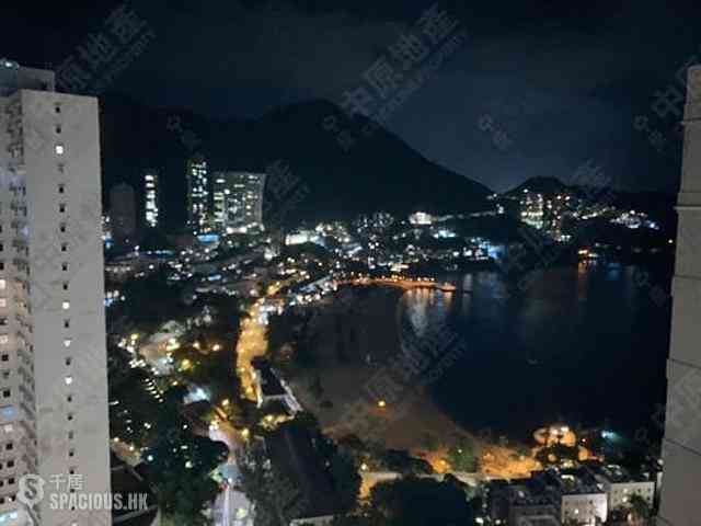 Repulse Bay - Repulse Bay Garden Block 8 02