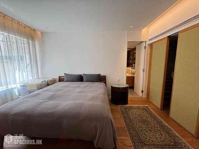 Happy Valley - 9, Broom Road 17
