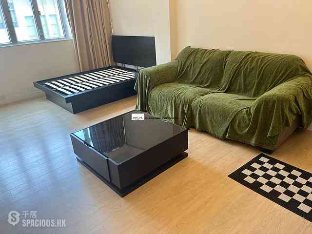 Tai Hang - 80, Tung Lo Wan Drive 01