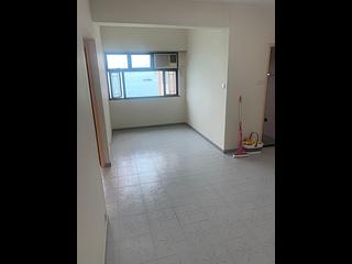 Kennedy Town - New Fortune House Block B 03