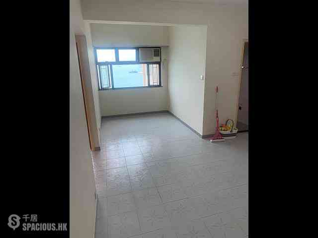 Kennedy Town - New Fortune House Block B 03