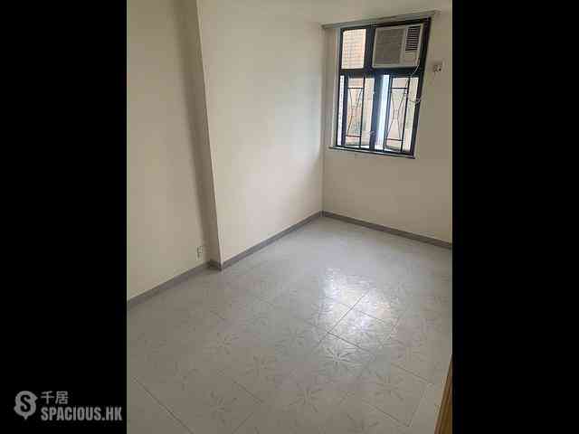 Kennedy Town - New Fortune House Block B 06