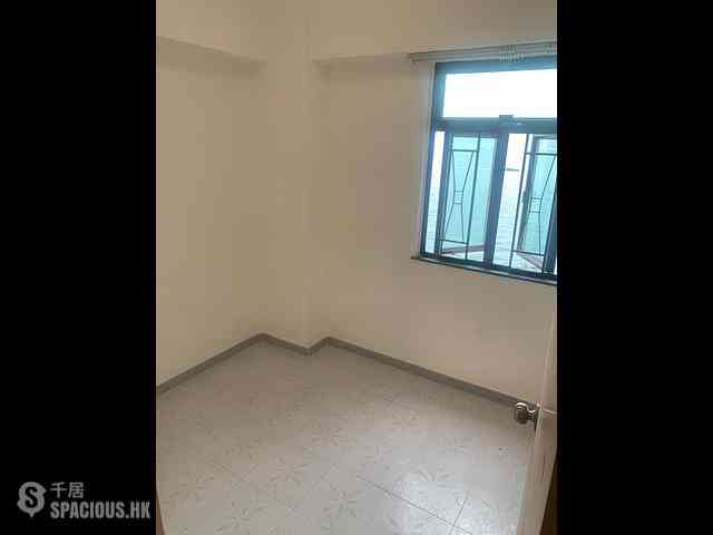 Kennedy Town - New Fortune House Block B 08
