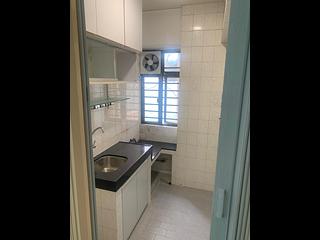 Kennedy Town - New Fortune House Block B 10