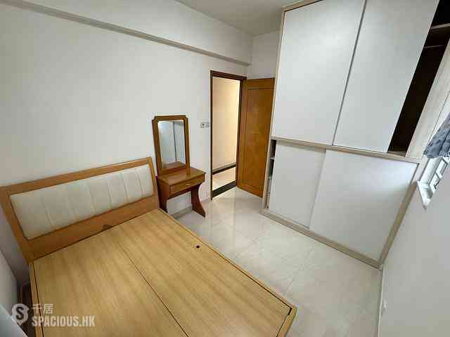 Causeway Bay - Lockhart House 03