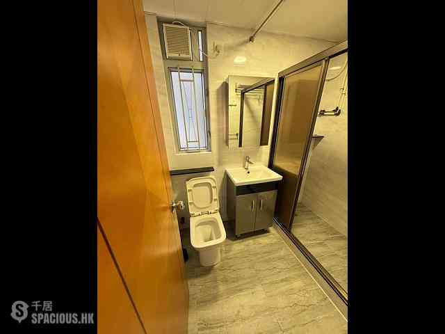 Causeway Bay - Lockhart House 06