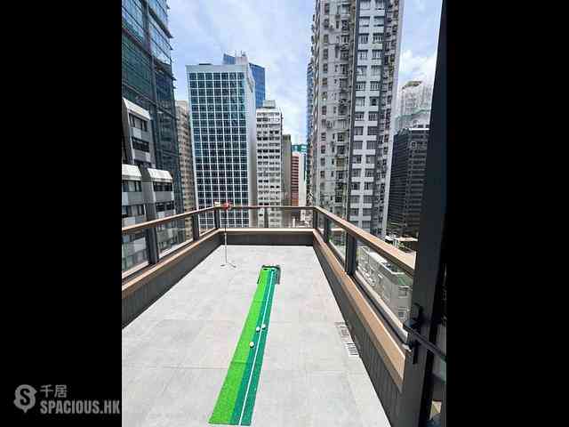 Wan Chai - Eight Star Street 01