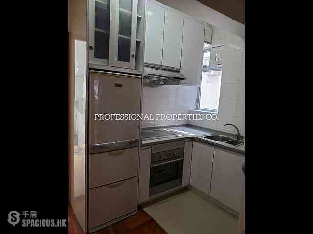 Soho - 38, Elgin Street 02