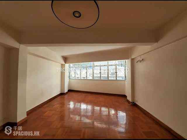 Soho - 38, Elgin Street 01