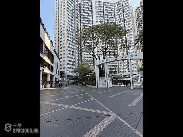 Yau Ma Tei - Prosperous Garden Block 2 09