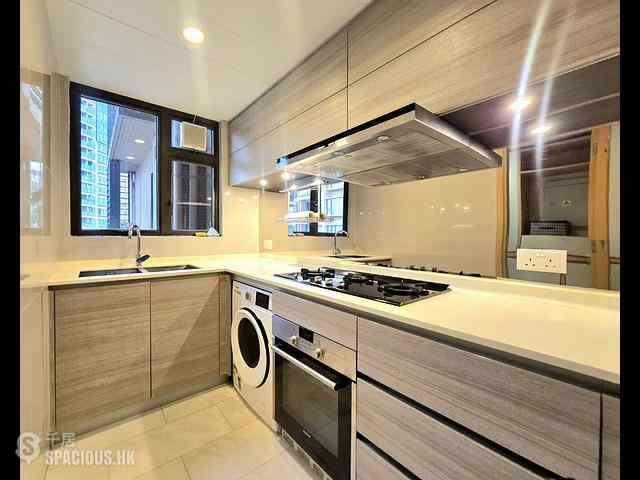 Tung Chung - The Visionary Tower 1 11