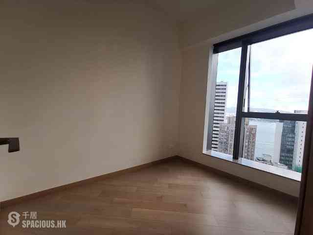 Shek Tong Tsui - Novum West 02