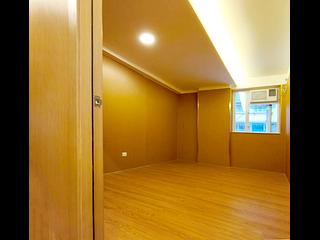 Wan Chai - 77, Queen's Road East 06