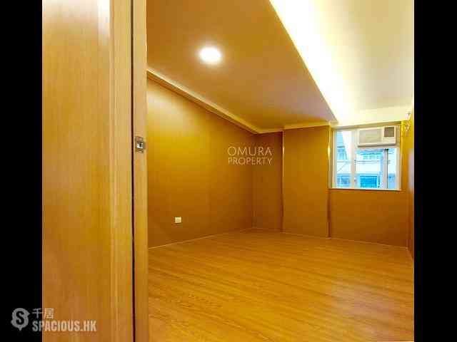 Wan Chai - 77, Queen's Road East 06