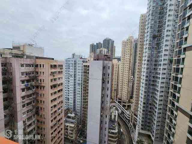 Kennedy Town - The Highline 01