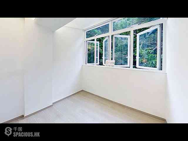Quarry Bay - Tai Sing House 18