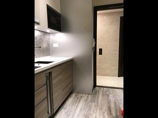 Sheung Wan - AVA128 04