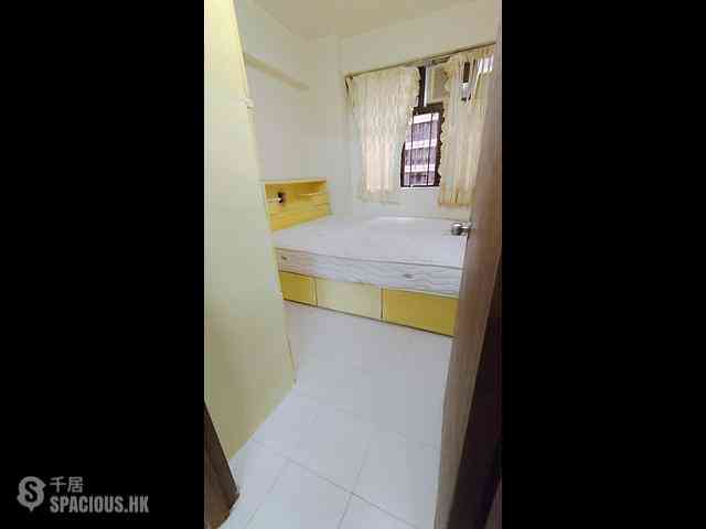 Sheung Wan - Winsome House 04