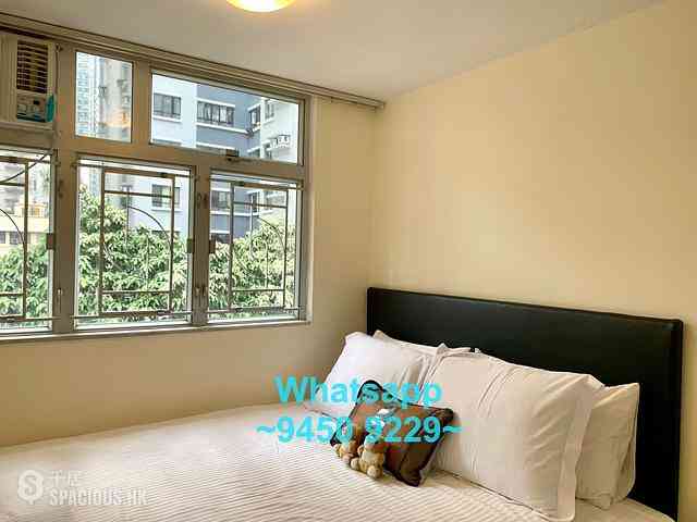 Sheung Wan - Pong Fai Building 02
