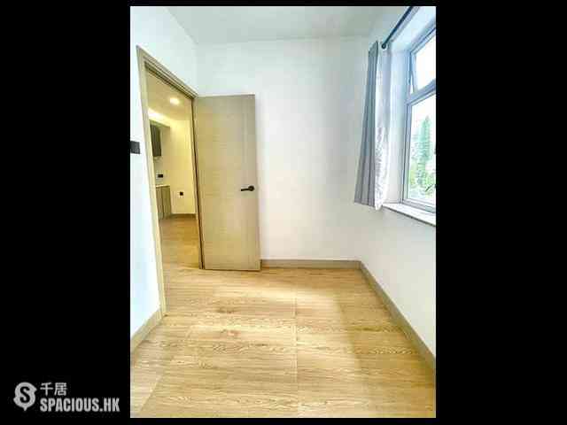 Sai Ying Pun - 33-33A, Pok Fu Lam Road 02