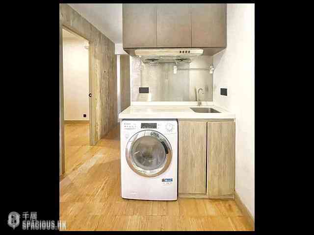 Sai Ying Pun - 33-33A, Pok Fu Lam Road 07
