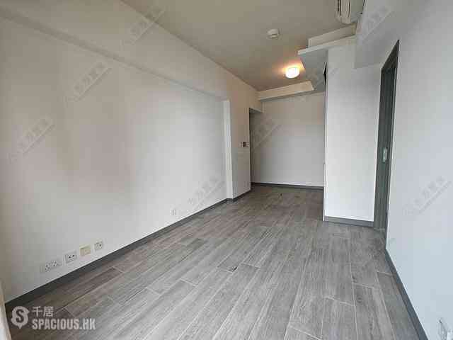 Shau Kei Wan - Le Riviera 10
