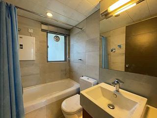 Sai Wan Ho - Grand Promenade Block 3 05
