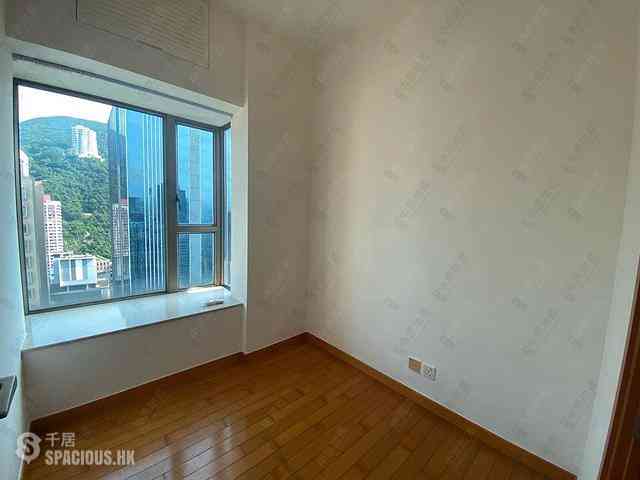 Wan Chai - The Zenith Phase 1 Block 3 06
