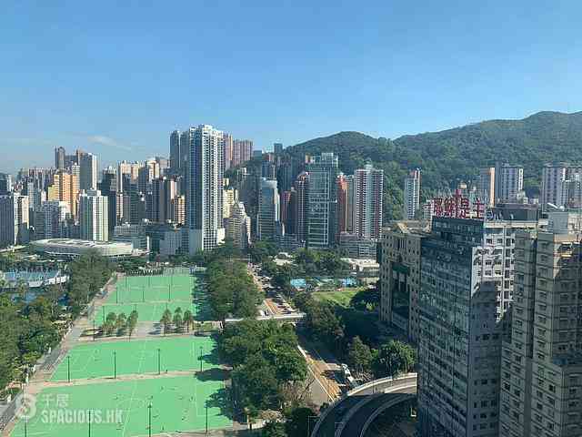 Causeway Bay - Lok Sing Centre Block B 04
