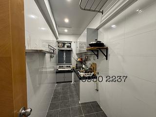 Sai Ying Pun - 33, Bonham Road 09
