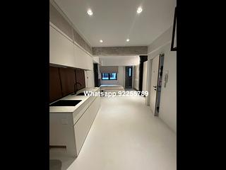 Central - 15, Peel Street 02