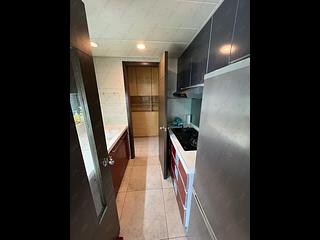Sai Wan Ho - Grand Promenade Block 6 04