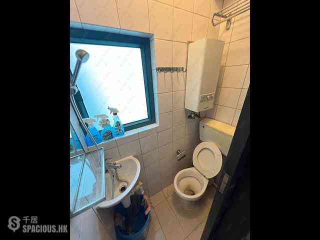 Sai Wan Ho - Grand Promenade Block 6 06