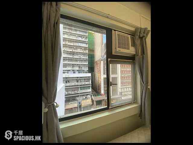 Sheung Wan - 100-102, Des Voeux Road West 05