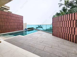 The Peak - 28, Gough Hill Road 07