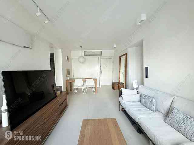 Tai Kok Tsui - The Long Beach Tower 6 04