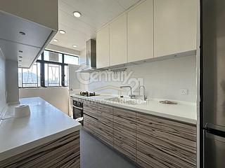 Happy Valley - Villa Rocha Block B 07
