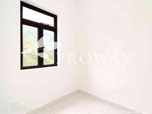 Repulse Bay - Repulse Bay Apartments Block D 11
