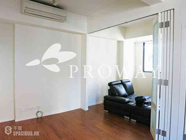Soho - 22, Elgin Street 05