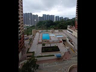 Pok Fu Lam - Pokfulam Gardens Block 6 02