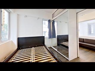 Wan Chai - Ying Fat House 19