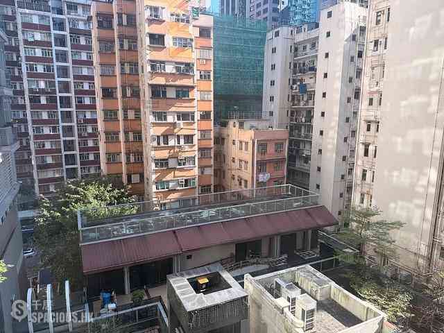 Wan Chai - Pinnacle Building 01