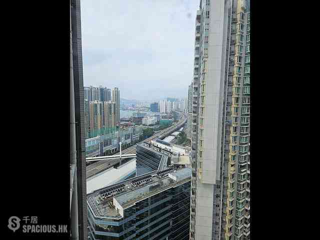 Tai Kok Tsui - Florient Rise 04