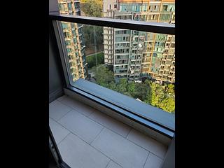 Gold Coast / So Kwun Wat - The Bloomsway The Laguna Tower 3 12