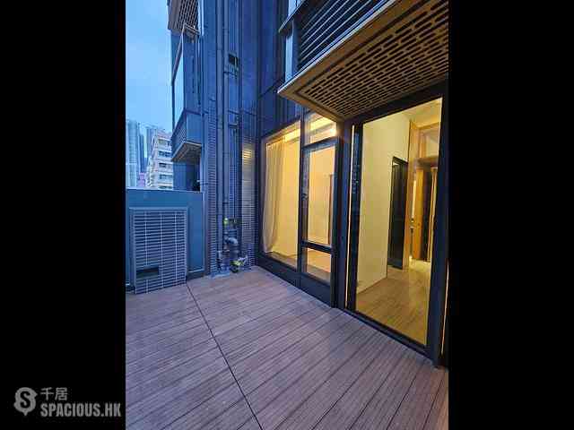 Tai Kok Tsui - Square Mile Phase 3 Aquila・Square Mile 02