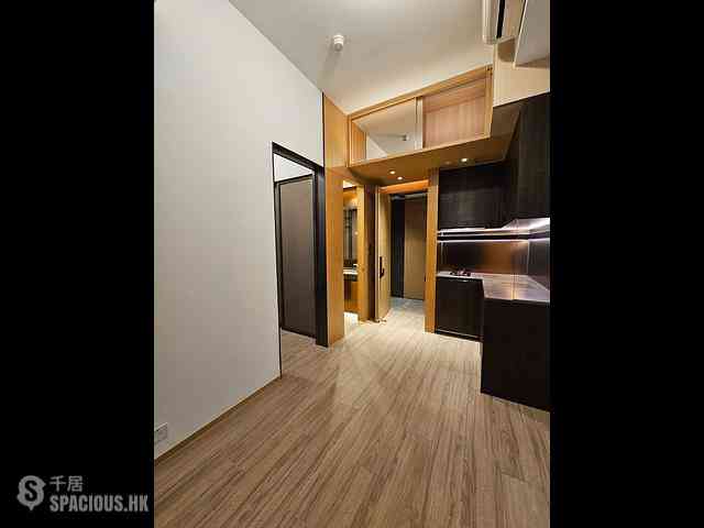 Tai Kok Tsui - Square Mile Phase 3 Aquila・Square Mile 08