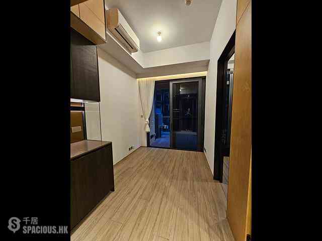 Tai Kok Tsui - Square Mile Phase 3 Aquila・Square Mile 09