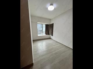 West Kowloon - The Waterfront Phase 2 Block 6 05
